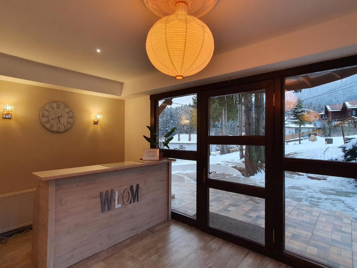 Vila Panoramic Buşteni エクステリア 写真